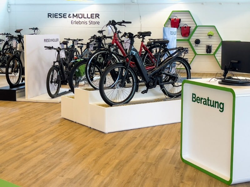 Kundenbild groß 1 e-motion e-Bike Welt, Dreirad- & Lastenfahrrad-Zentrum Bremen-Nord