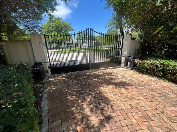 Images RK Gates And Access