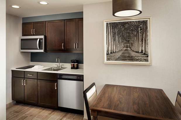 Images Homewood Suites by Hilton Teaneck Glenpointe