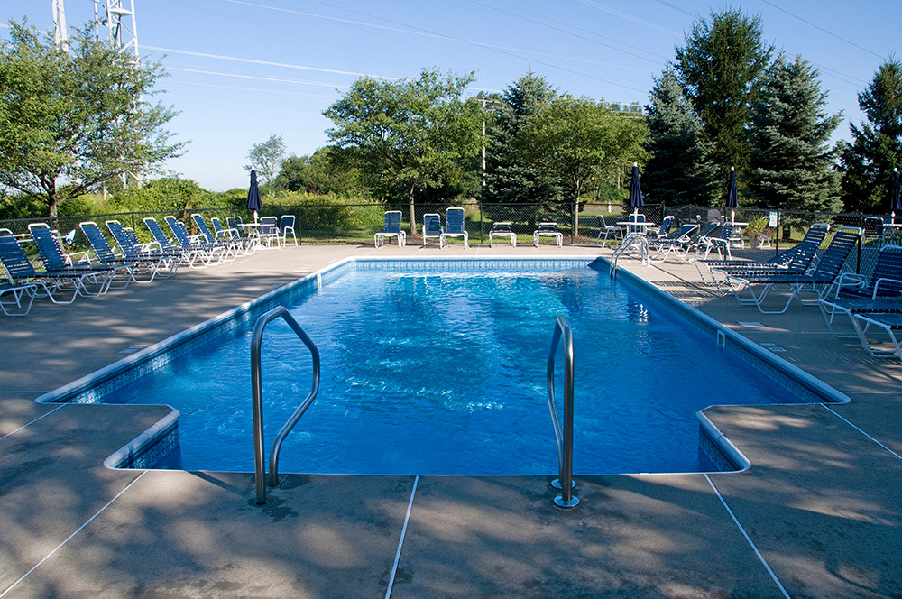 Pool at partridge hill apartments