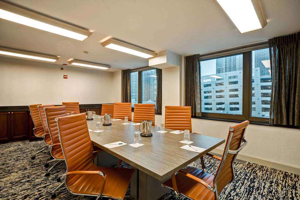 Meeting Room Homewood Suites by Hilton Chicago-Downtown Chicago (312)644-2222