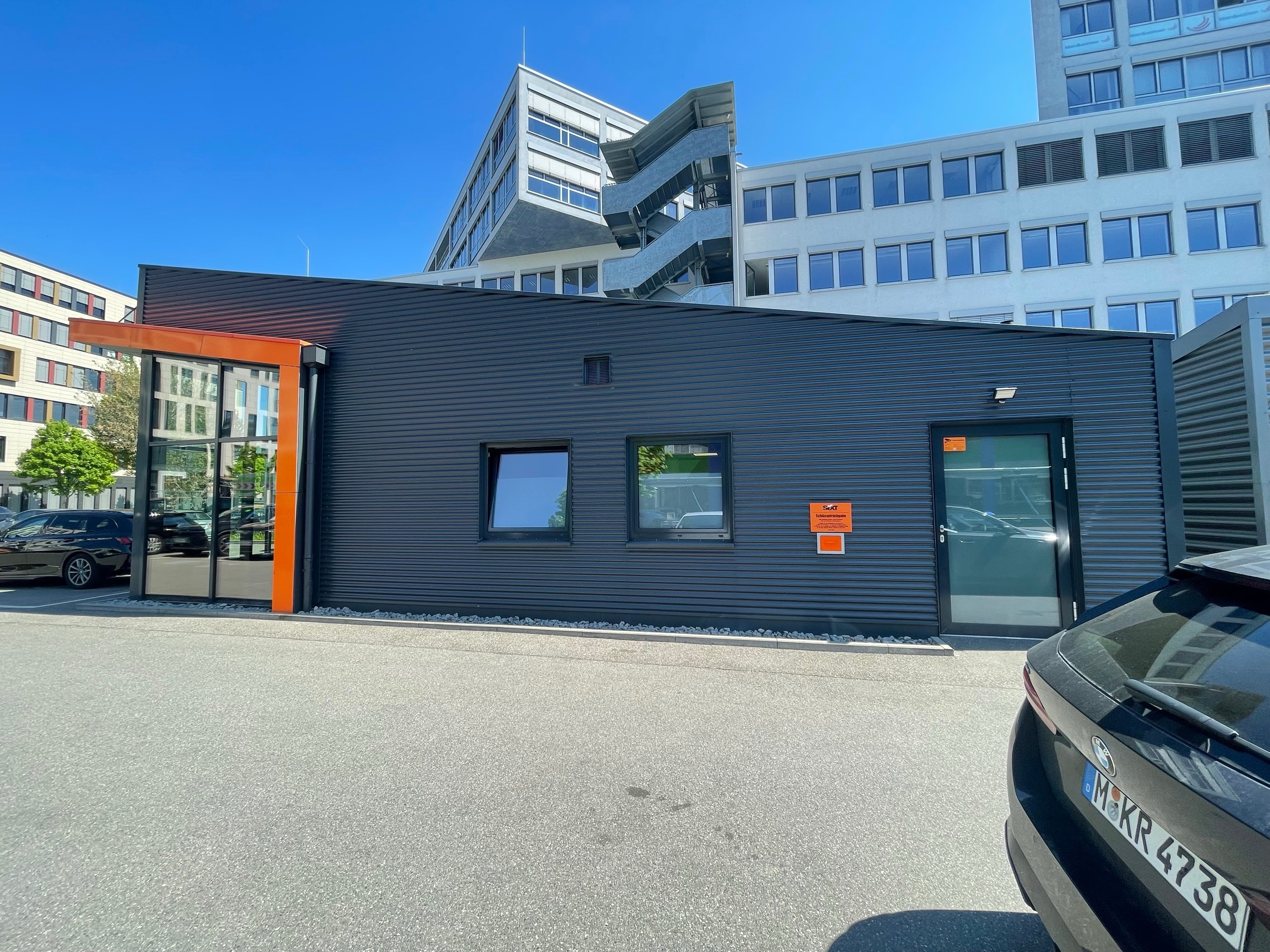 SIXT Mietwagen & Transporter mieten Stuttgart Vaihingen, Industriestr. 26 in Stuttgart