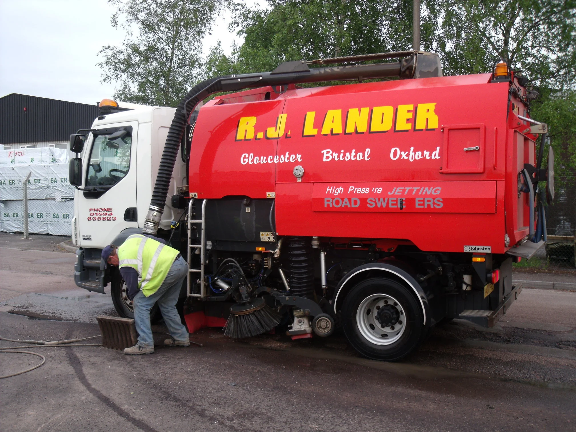 Images R J Lander Ltd