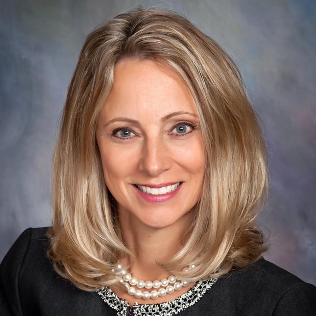 Images Edward Jones - Financial Advisor: Becky Bratulich
