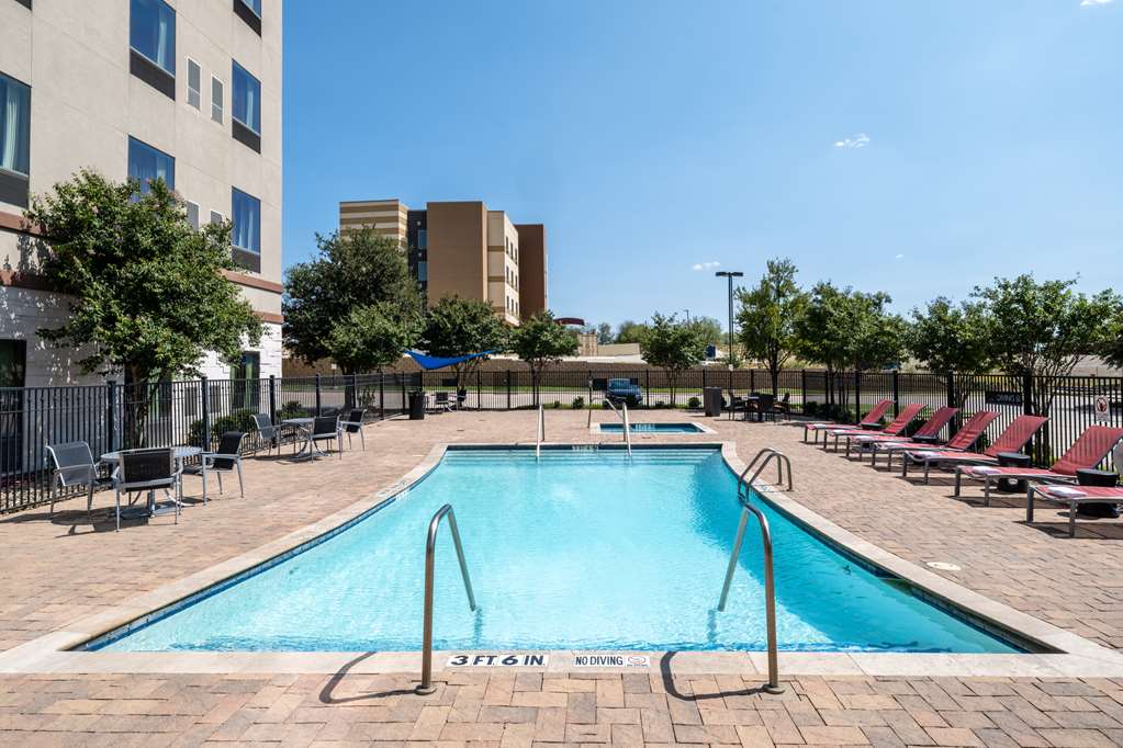 Hilton Garden Inn Fort Worth Alliance Airport