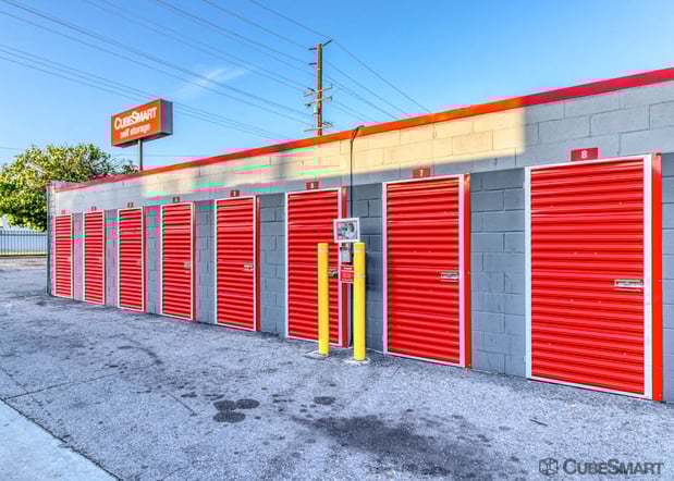 Images CubeSmart Self Storage