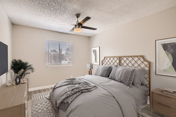 Images Rise Desert West