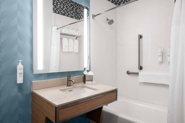 Images Hilton Garden Inn West Palm Beach Airport