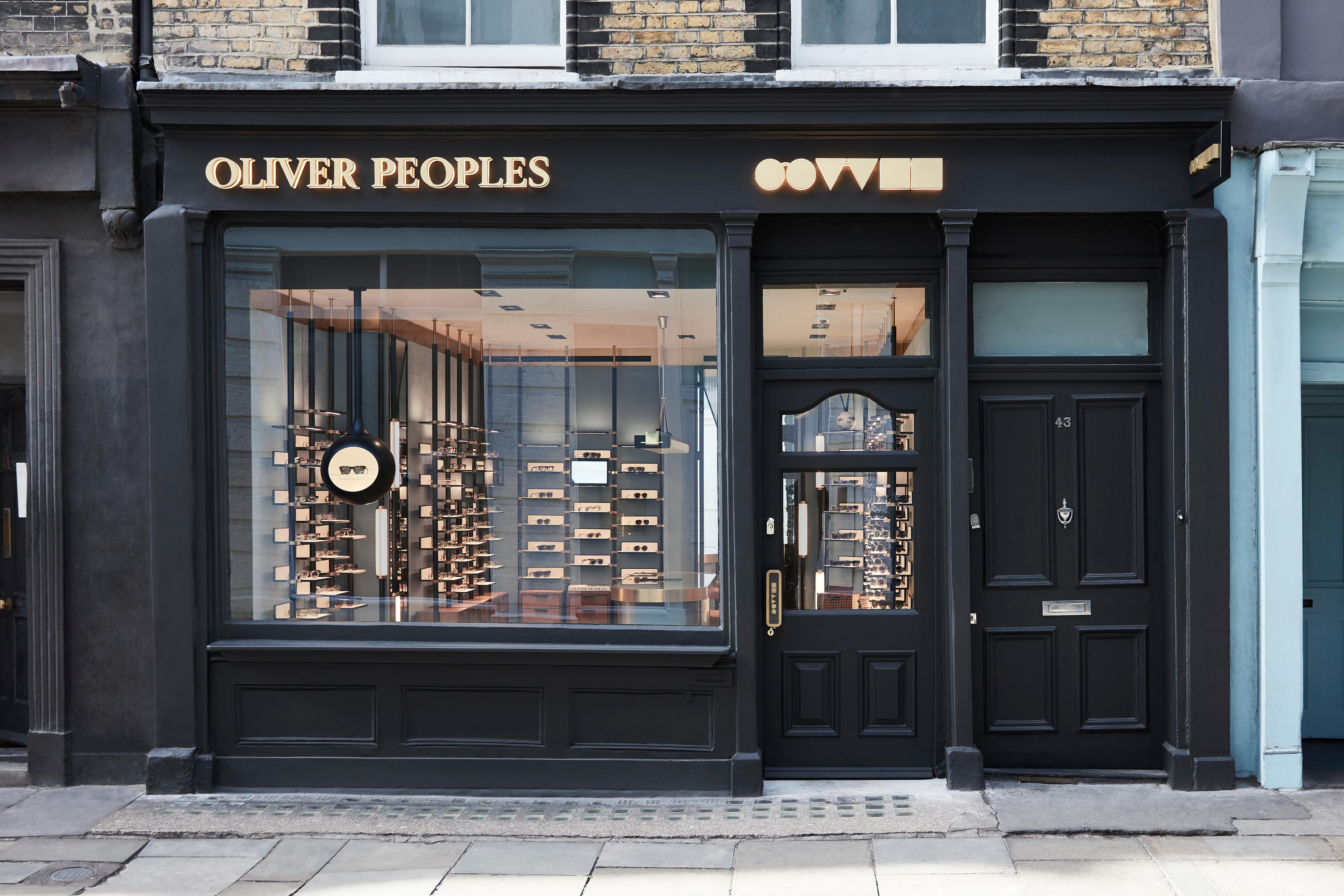 Images Oliver Peoples