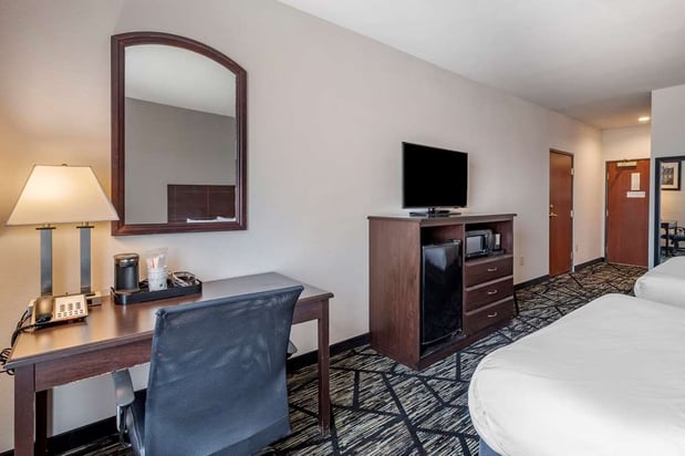 Images Best Western Plus McKinney Inn & Suites