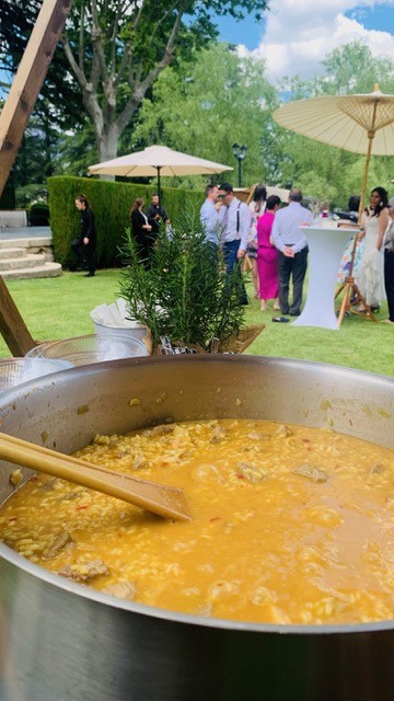 Images Cuchillo Y Delantal - Catering Y Eventos
