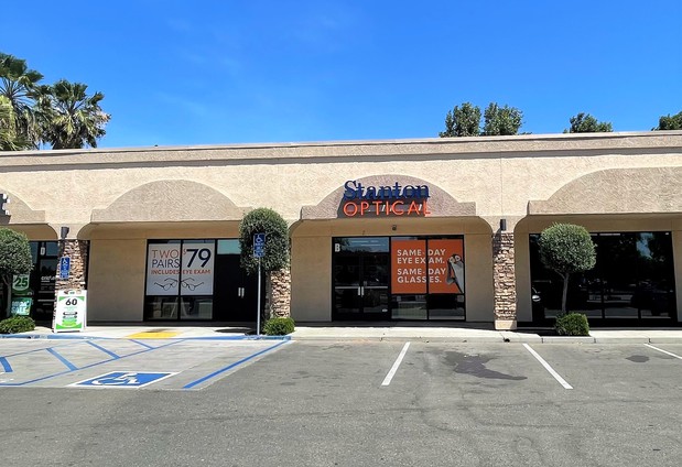 Images Stanton Optical