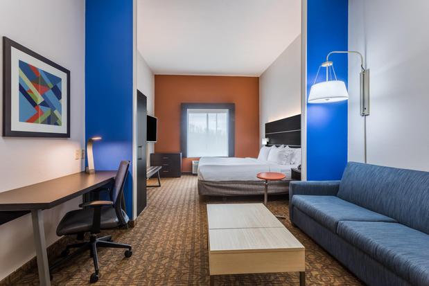 Images Holiday Inn Express & Suites Bremen, an IHG Hotel