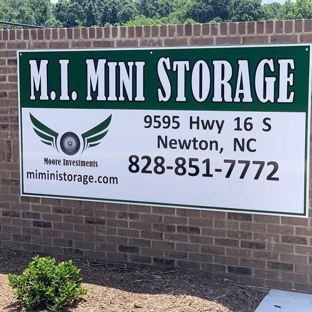 Images MI Mini Storage