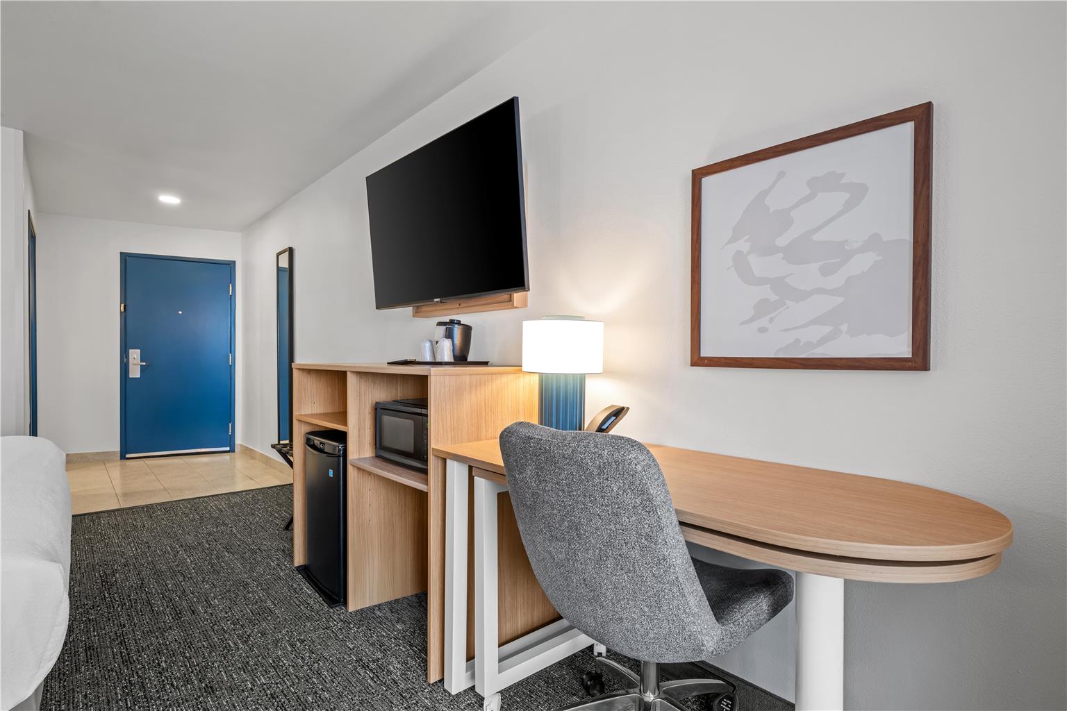 Guest room