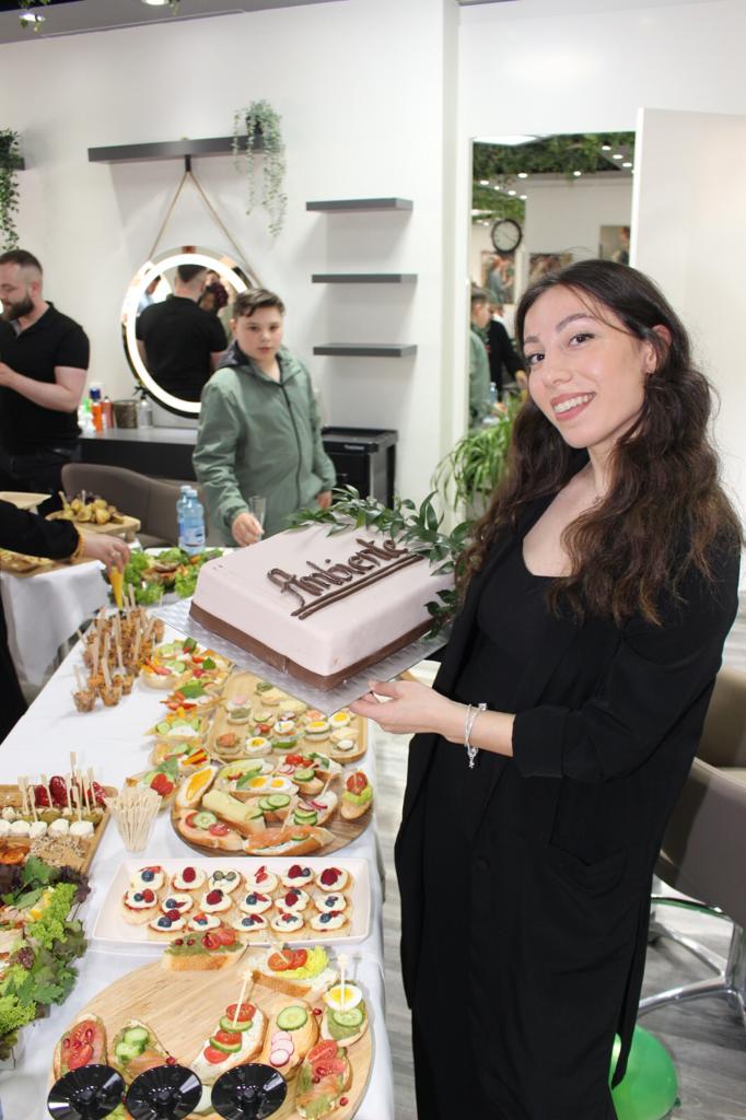 Ambiente HAARSTUDIO SH KG, Baumgartnerstraße 1 in Kufstein