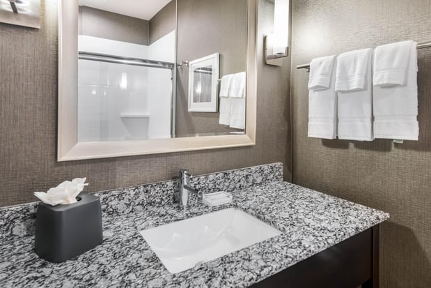 Images Holiday Inn & Suites Silicon Valley - Milpitas by IHG