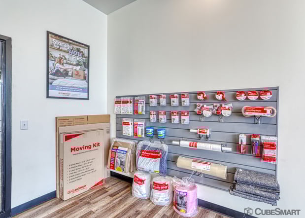 Images CubeSmart Self Storage