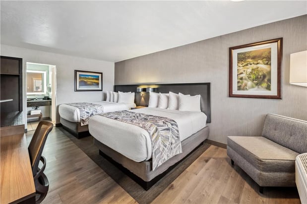 Images Best Western Plus Hilltop Inn