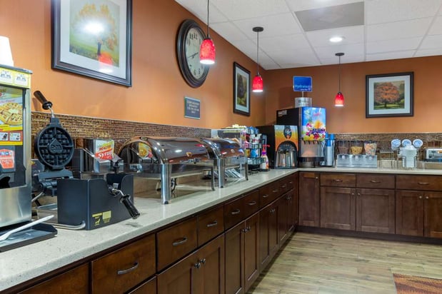 Images Best Western Seneca-Clemson