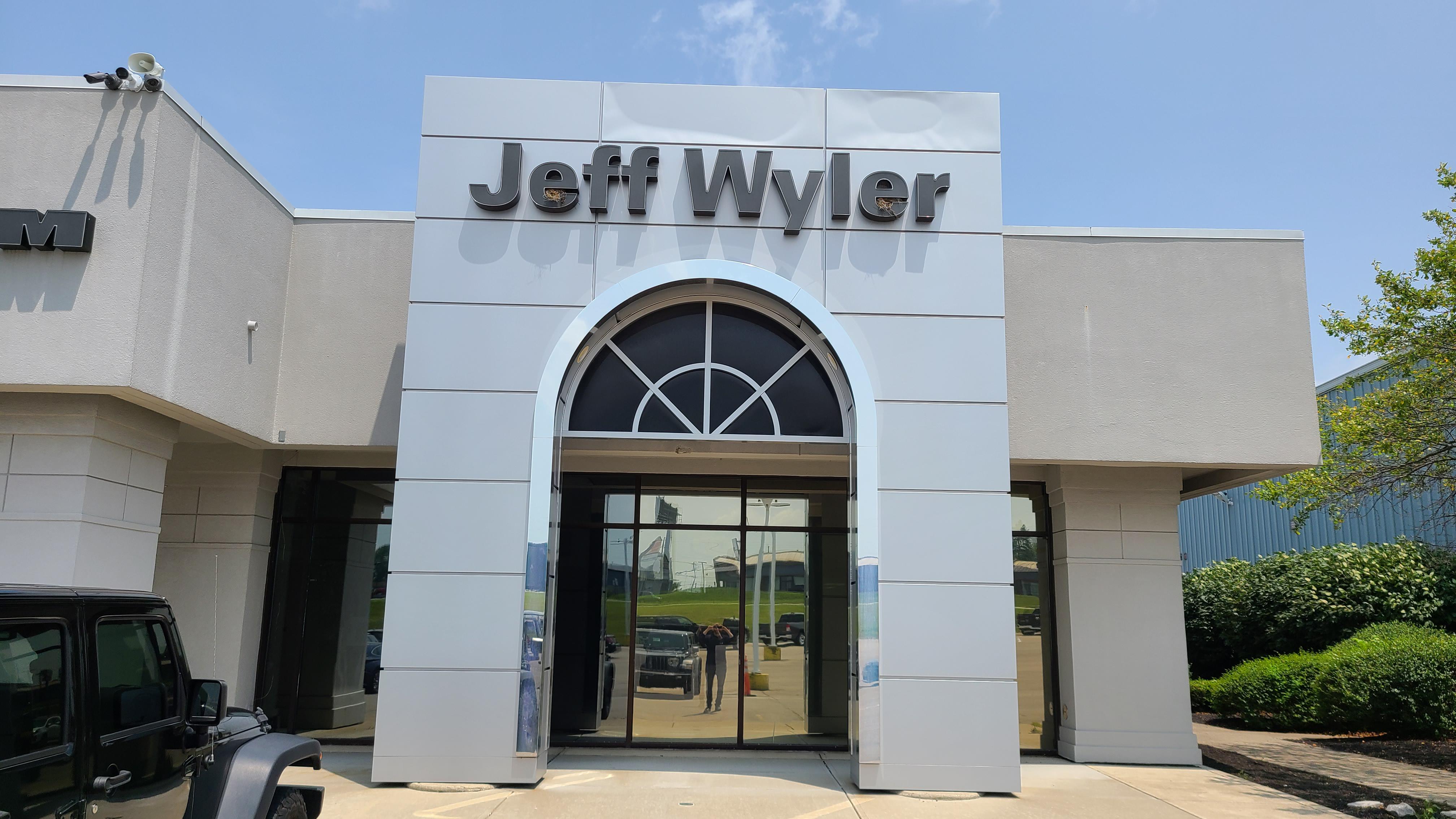 Jeff Wyler Springfield Chrysler Dodge Jeep RAM  - www.jeffwylerspringfielddodge.com - Call 937-325-4601