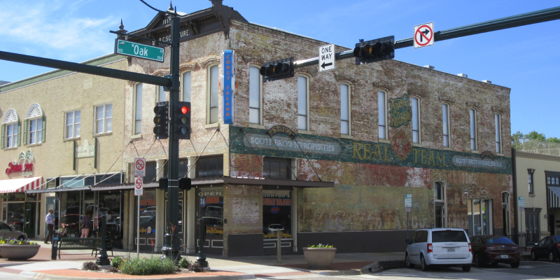 We offer quality commercial HVAC services that help ensure your system is working as it should.