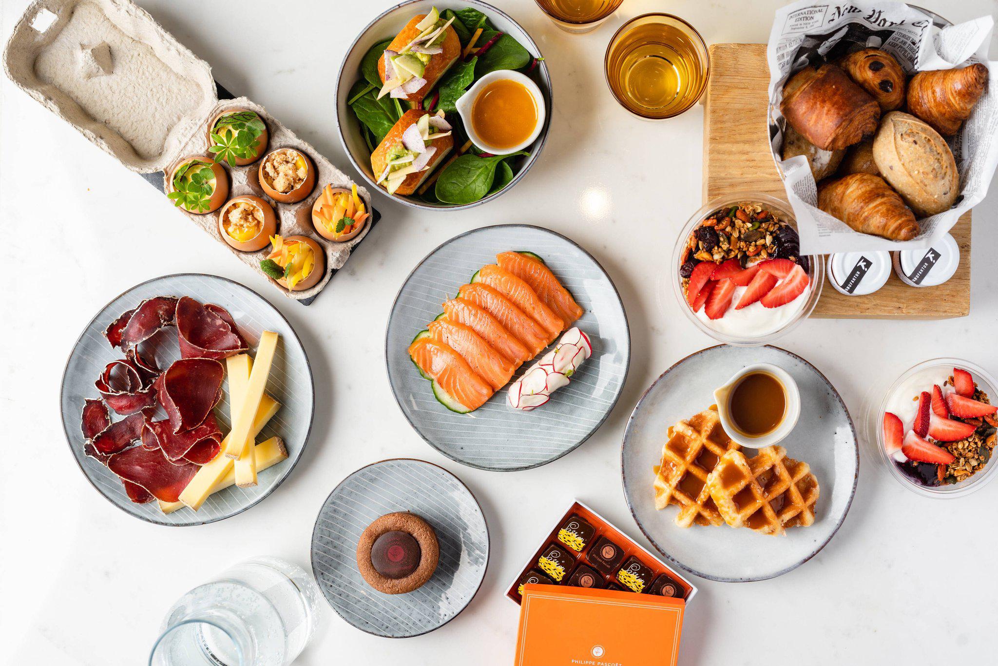 The Ritz-Carlton Hotel de la Paix, Geneva, Quai Du Mont-Blanc 11 in Geneva