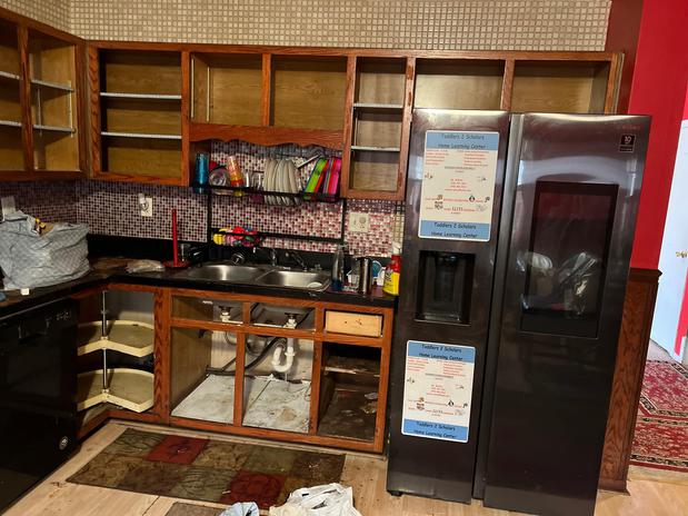 Images Creative Custom Cabinet & Bookcase LLC