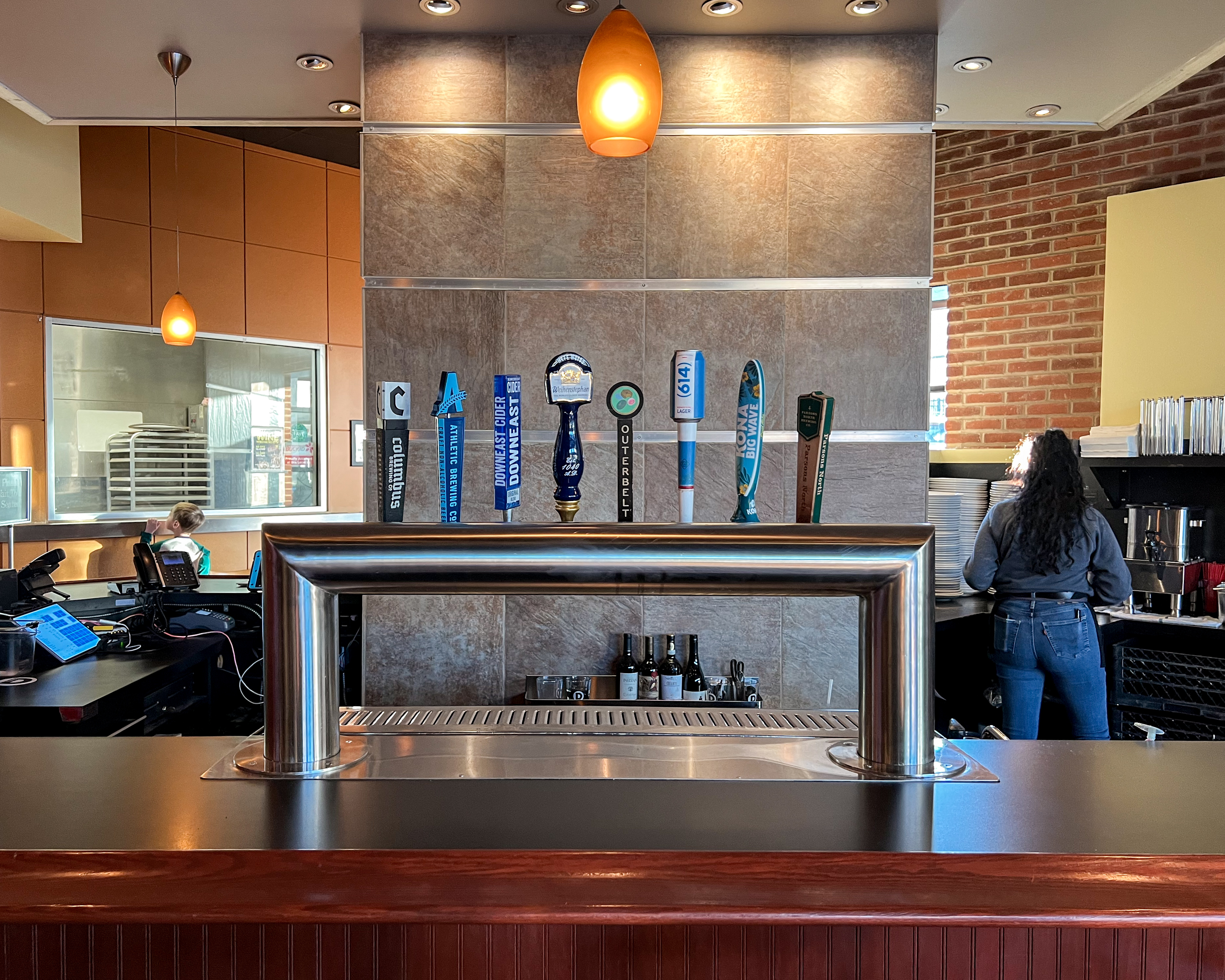 Dewey's Pizza - Grandview Image