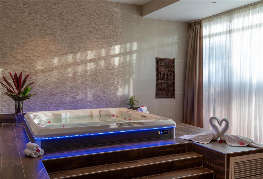 Radisson Blu Hotel, Conakry