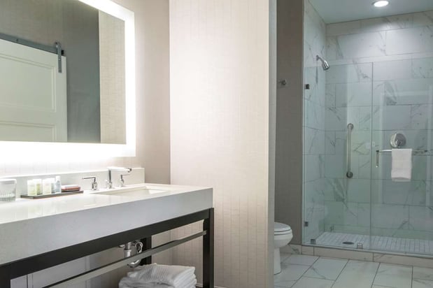 Images Embassy Suites by Hilton Louisville Downtown