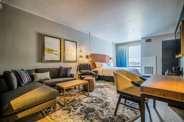 Images Hotel Indigo Silverthorne by IHG