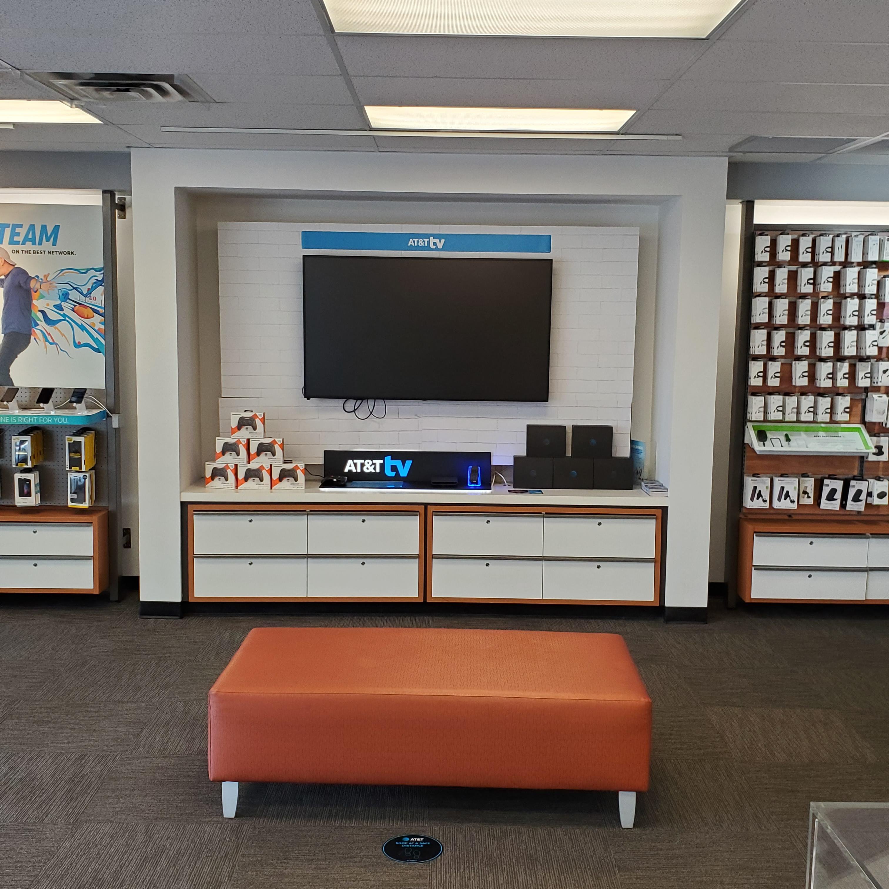 AT&T Store Photo