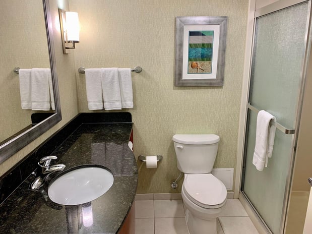 Images Holiday Inn & Suites Virginia Beach - North Beach by IHG
