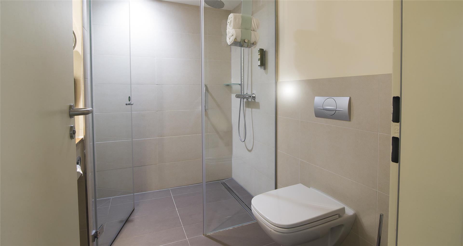 Best Western Plus Hotel Bremerhaven, Fischkai 2 in Bremerhaven
