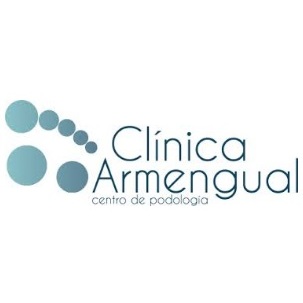 Clínica Armengual Logo