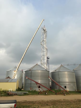 Images LaVenture Crane & Rigging, Inc.