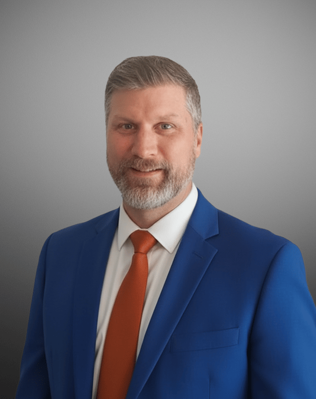 Images Adam Roux: Allstate Insurance