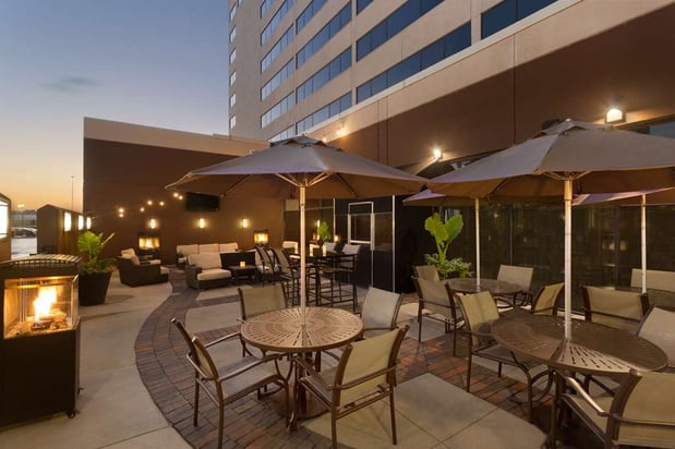 Images Hilton Chicago/Oak Brook Suites