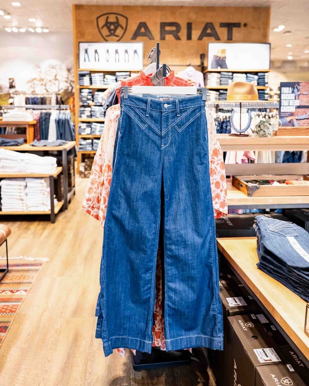 Images Ariat Brand Shop