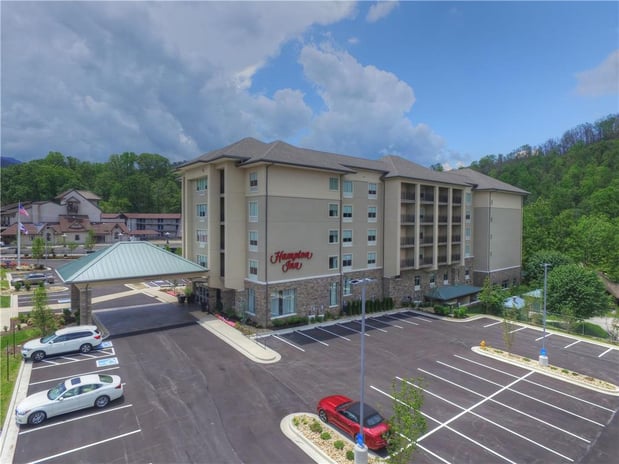 Images Hampton Inn Gatlinburg Historic Nature Trail