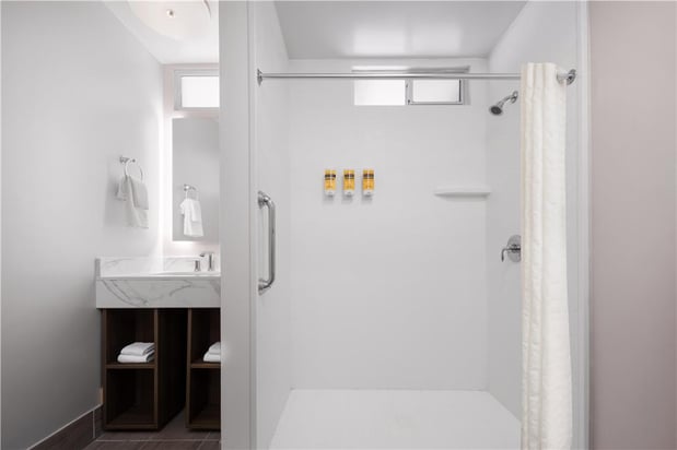 Images Best Western Plus Pepper Tree Inn