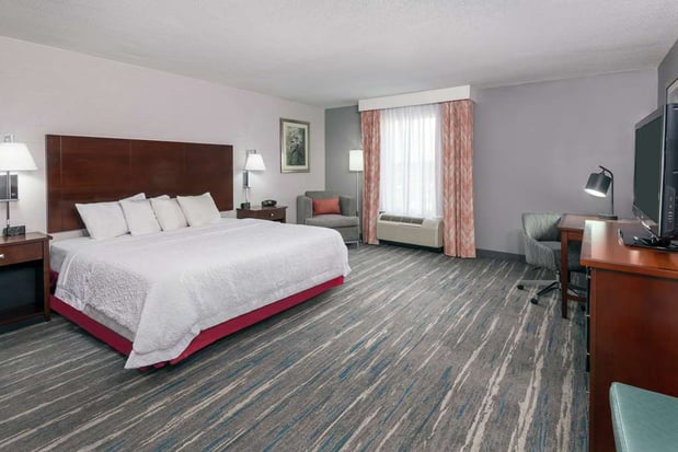 Images Hampton Inn & Suites Orlando Airport @ Gateway Village