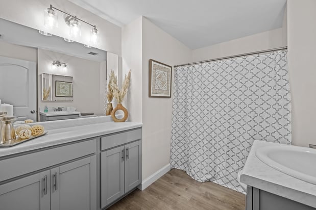 Images Stonegate Apartments