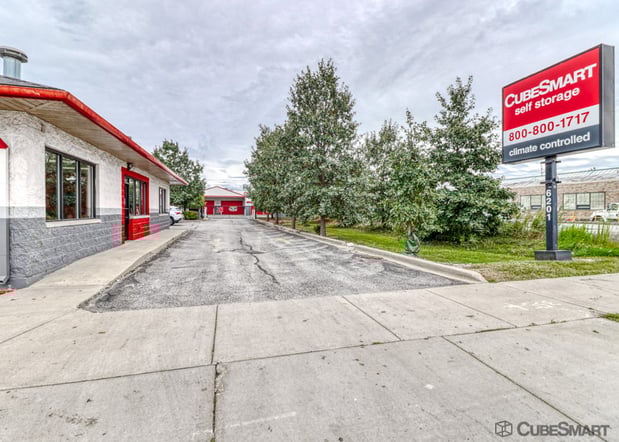 Images CubeSmart Self Storage