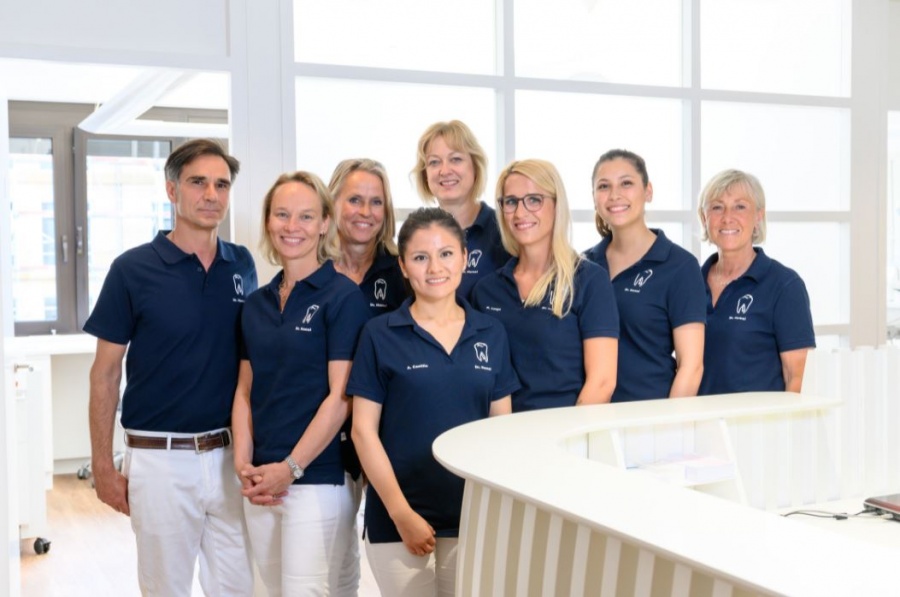 Dr. med. dent. Maik M. Humsi, Neuer Wall 39 in Hamburg