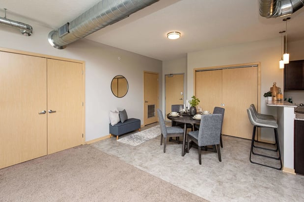 Images Lake Shore Apartments