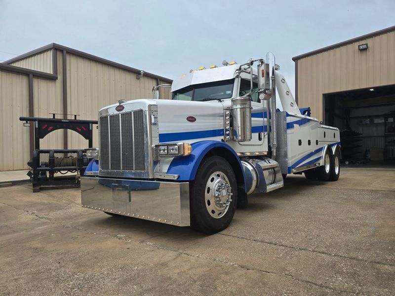 Images Albert's Towing & Transport