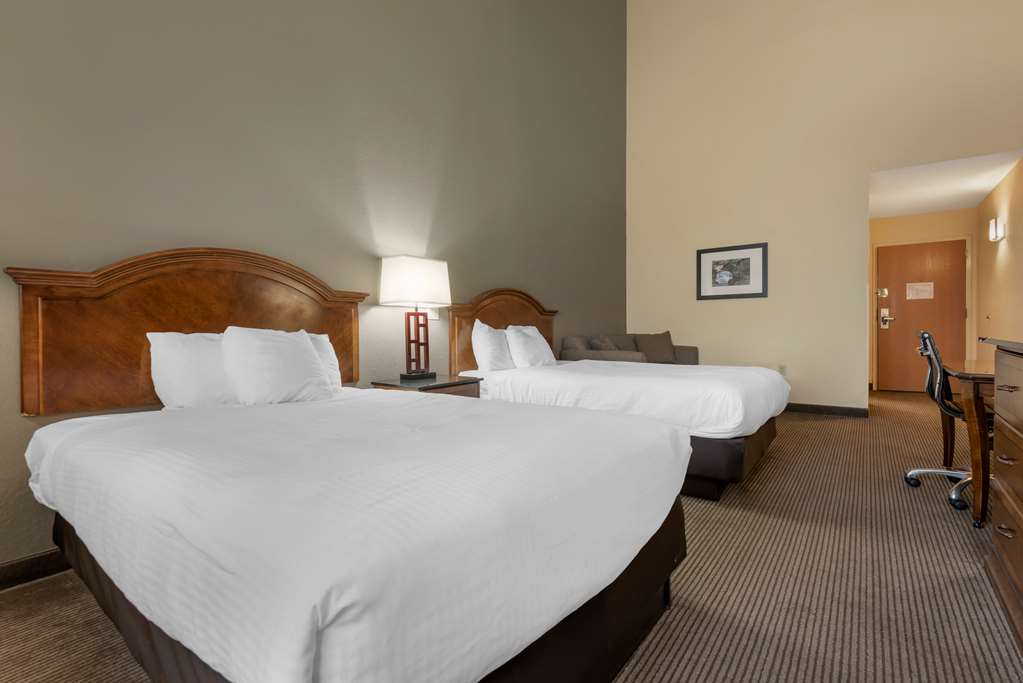 Two Bed Room