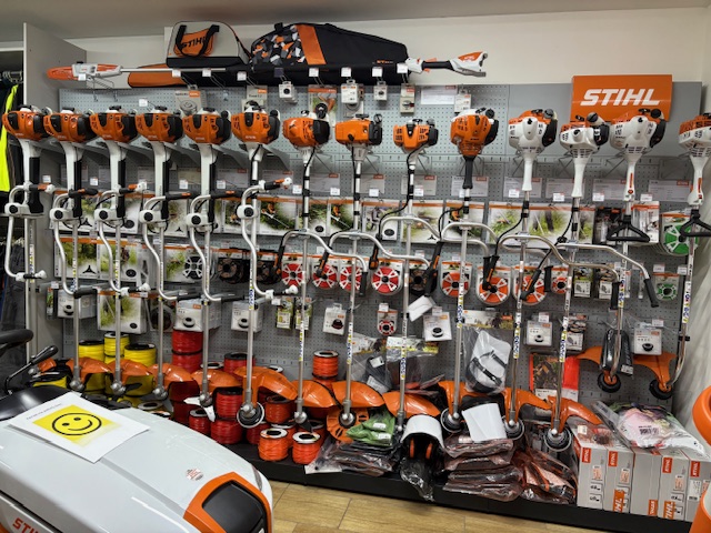 Images Stihl Szakkereskedés és Szerviz-Munkaruházat